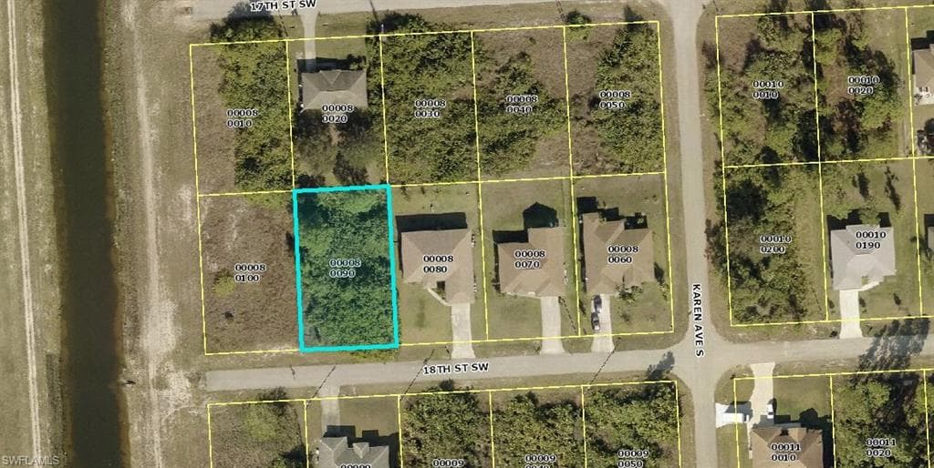 3006 18th ST SW LEHIGH ACRES, FL 33976