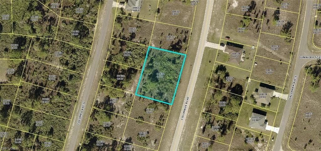 1144 Columbus BLVD LEHIGH ACRES, FL 33972