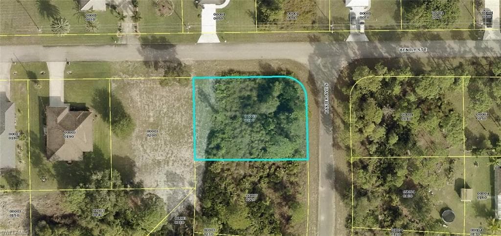 706 Baxter AVE S LEHIGH ACRES, FL 33974