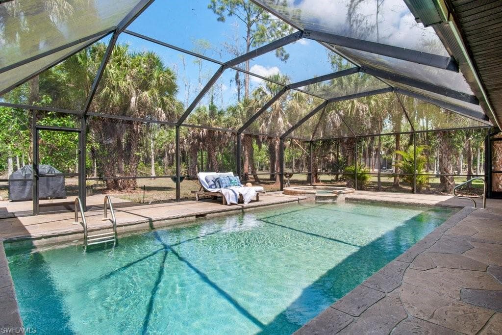 5311 Hickory Wood DR NAPLES, FL 34119
