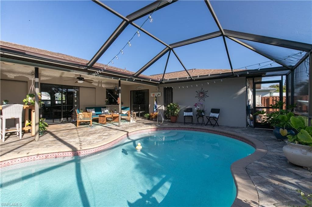 3807 SW 7th AVE CAPE CORAL, FL 33914