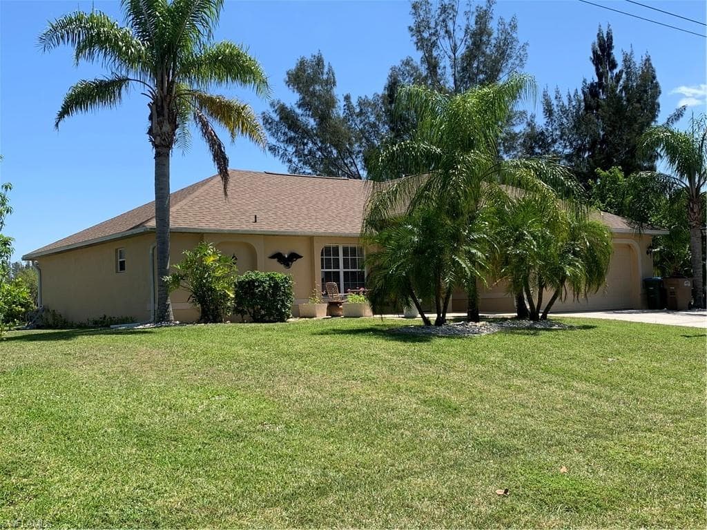 2727 SW 2nd CT CAPE CORAL, FL 33914