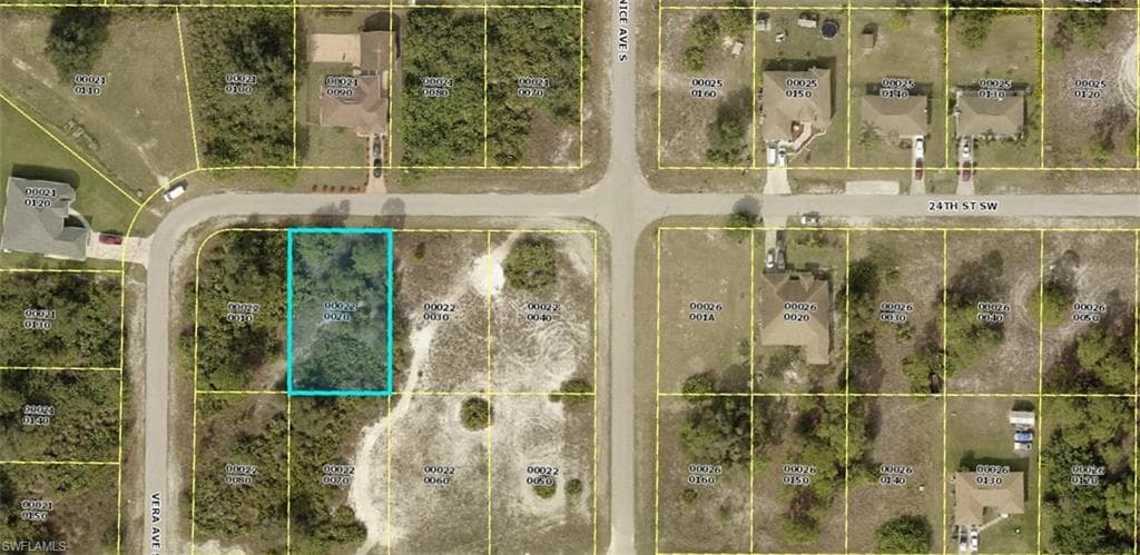 3605 24th ST SW LEHIGH ACRES, FL 33976