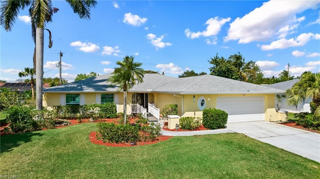 1351 Oaklawn CT FORT MYERS, FL 33919