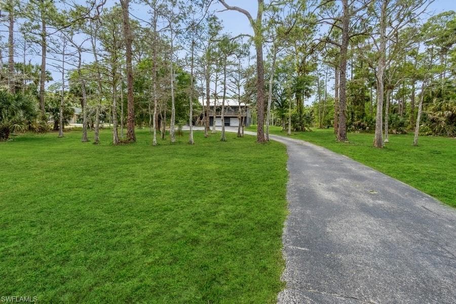 321 7th ST NW NAPLES, FL 34120