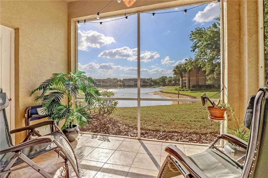 12081 Summergate CIR 104 FORT MYERS, FL 33913
