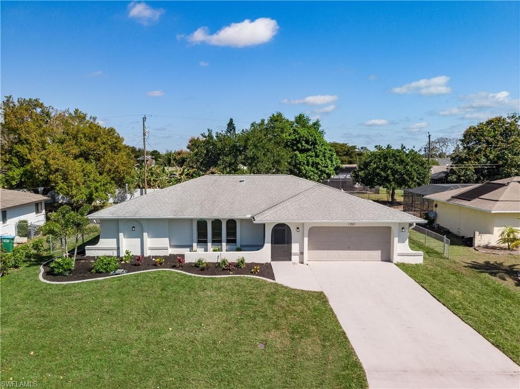 1707 SE 6th LN CAPE CORAL, FL 33990