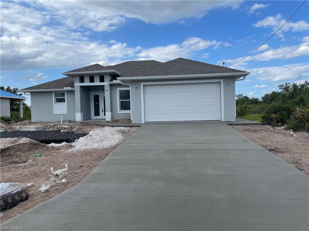 2906 9th ST SW LEHIGH ACRES, FL 33976