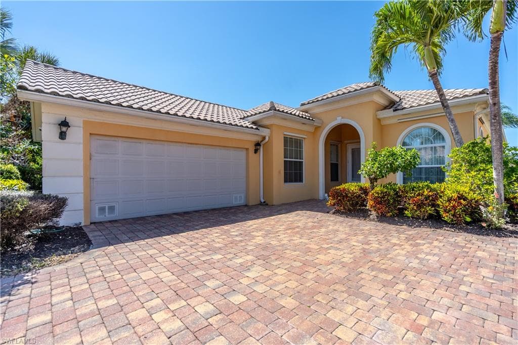 7283 Carducci CT NAPLES, FL 34114