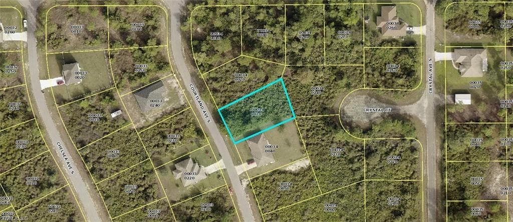 753 Courtland AVE S LEHIGH ACRES, FL 33974