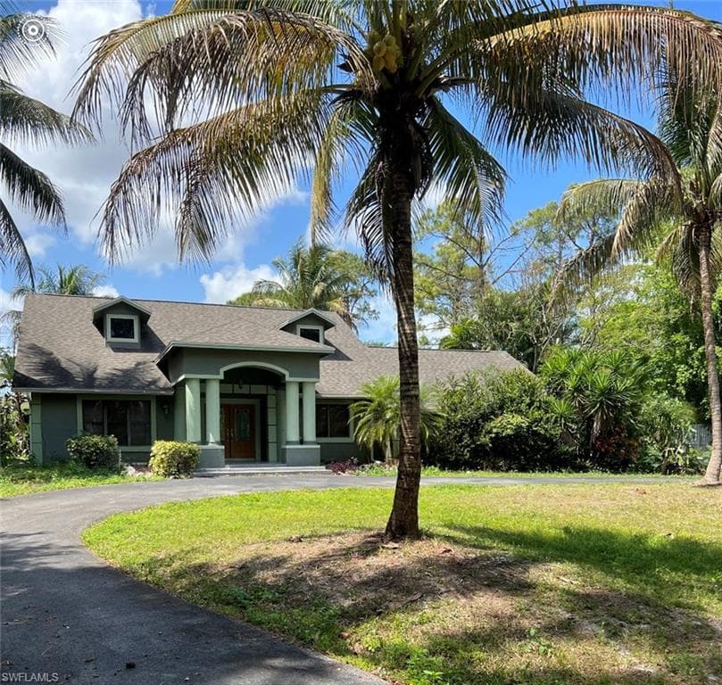 2061 Santa Barbara BLVD NAPLES, FL 34116