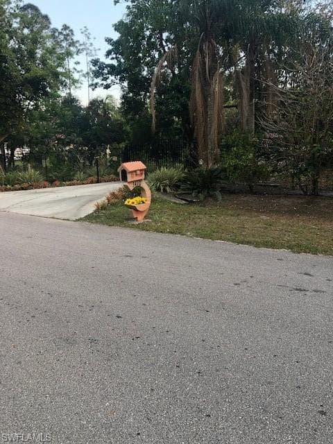 14th AVE NE NAPLES, FL 34120