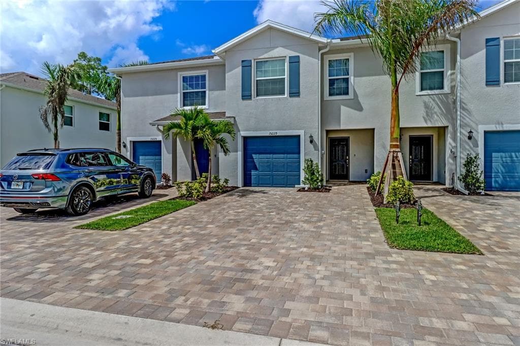 15229 Wildflower CIR NAPLES, FL 34119