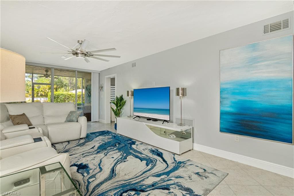 15191 Cedarwood LN 2103 NAPLES, FL 34110