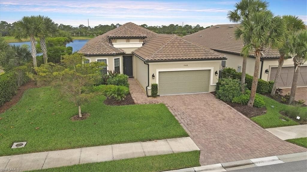 19628 Estero Pointe LN FORT MYERS, FL 33908