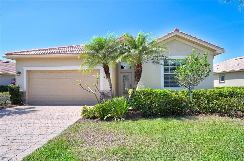 7959 Princeton DR NAPLES, FL 34104