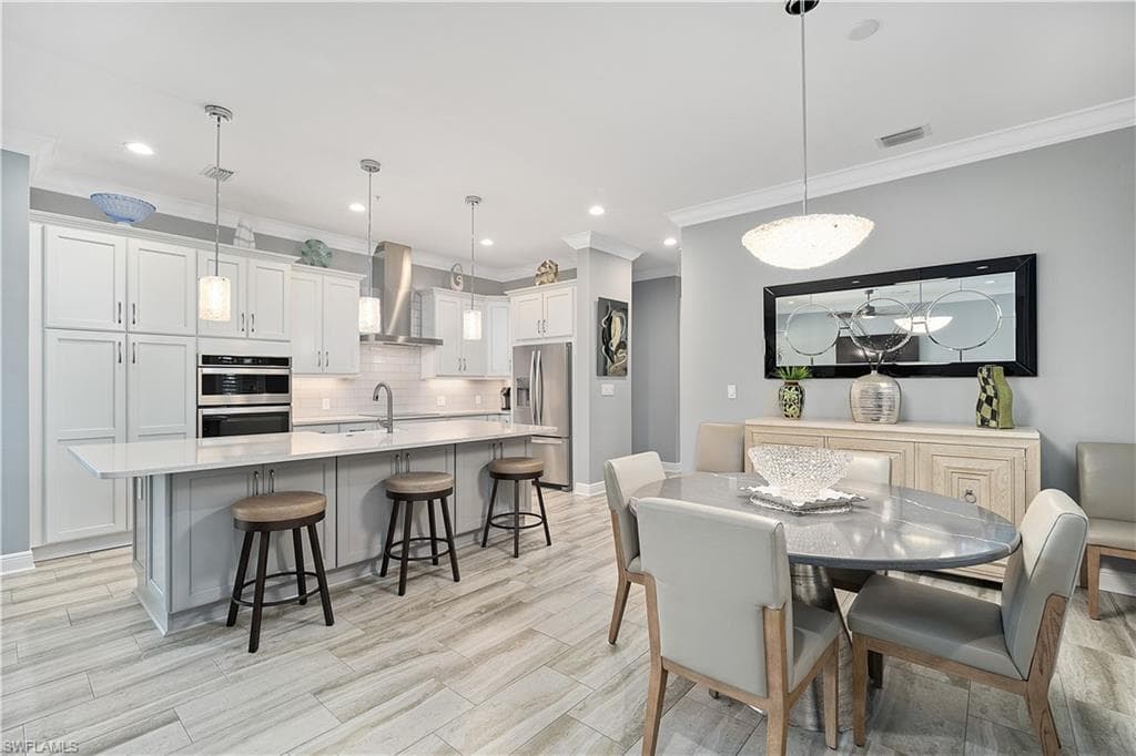 21490 Strada Nuova CIR D306 ESTERO, FL 33928