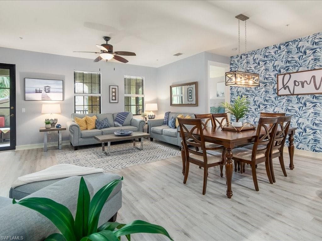 9163 DELANO ST 10004 NAPLES, FL 34113