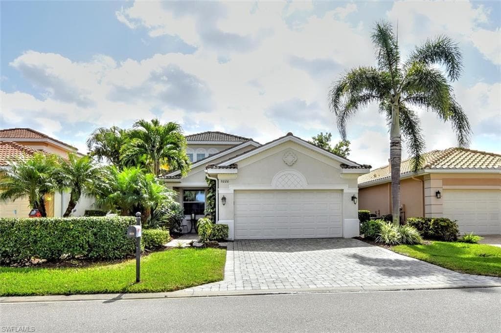 9226 Astonia WAY ESTERO, FL 33967