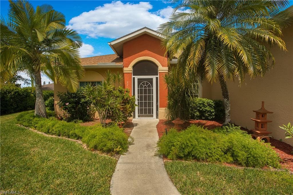 971 Murcott DR NAPLES, FL 34120