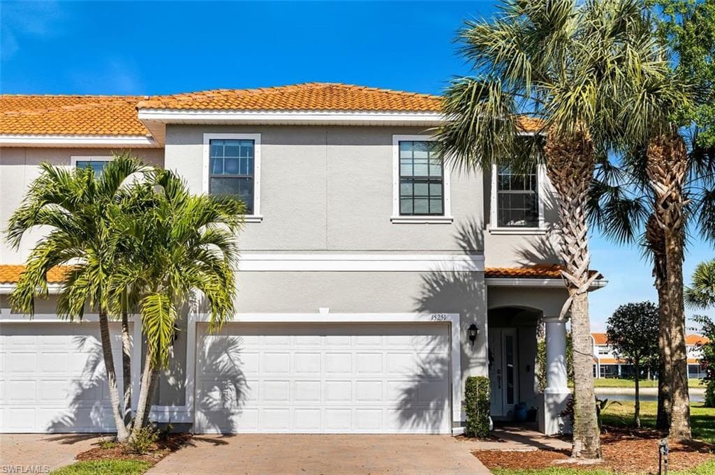 15251 Summit Place CIR 249 NAPLES, FL 34119