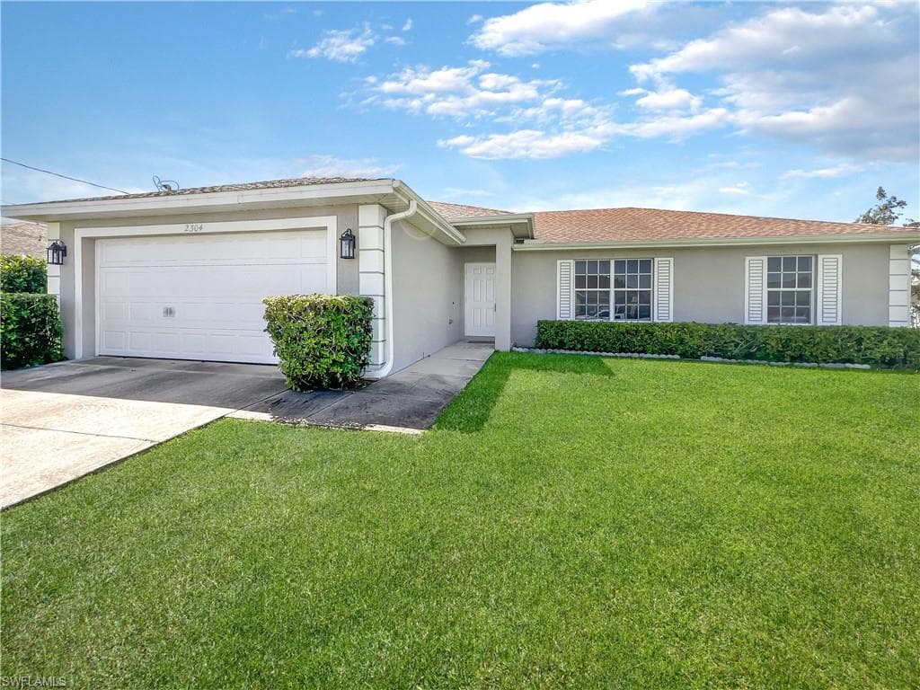 2304 NW 8th PL CAPE CORAL, FL 33993
