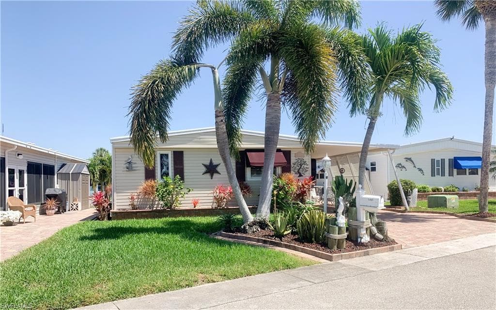 17801 Peppard DR FORT MYERS BEACH, FL 33931