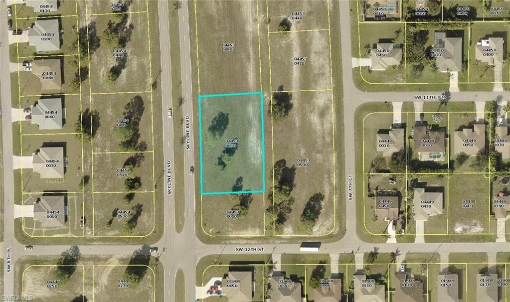 1119 Skyline BLVD CAPE CORAL, FL 33991