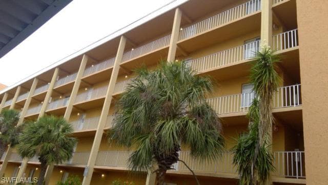 2366 E Mall DR 303 FORT MYERS, FL 33901