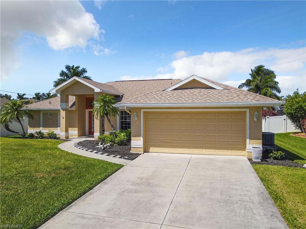 2119 SW 51st ST CAPE CORAL, FL 33914