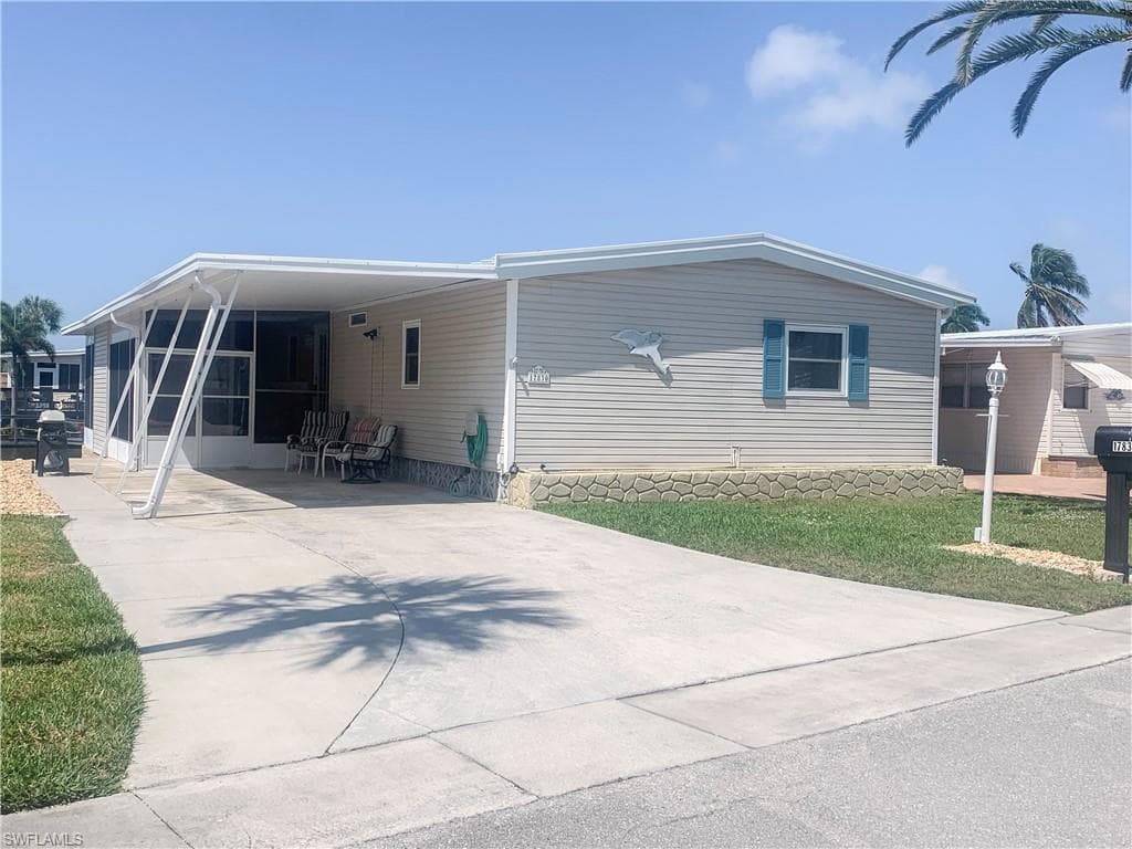 17830 Peppard DR FORT MYERS BEACH, FL 33931