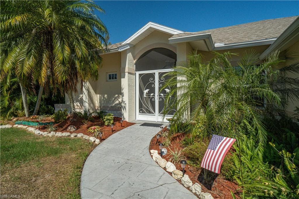 14184 Clubhouse DR BOKEELIA, FL 33922