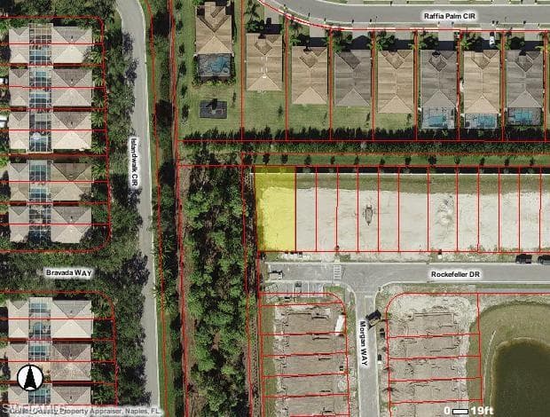 7662 Rockefeller DR NAPLES, FL 34119
