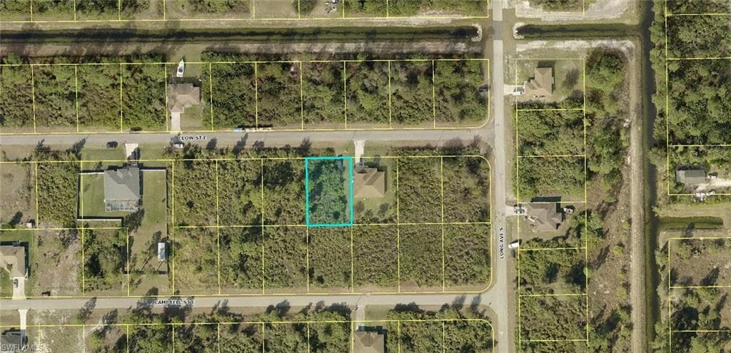 868 Clow ST E LEHIGH ACRES, FL 33974