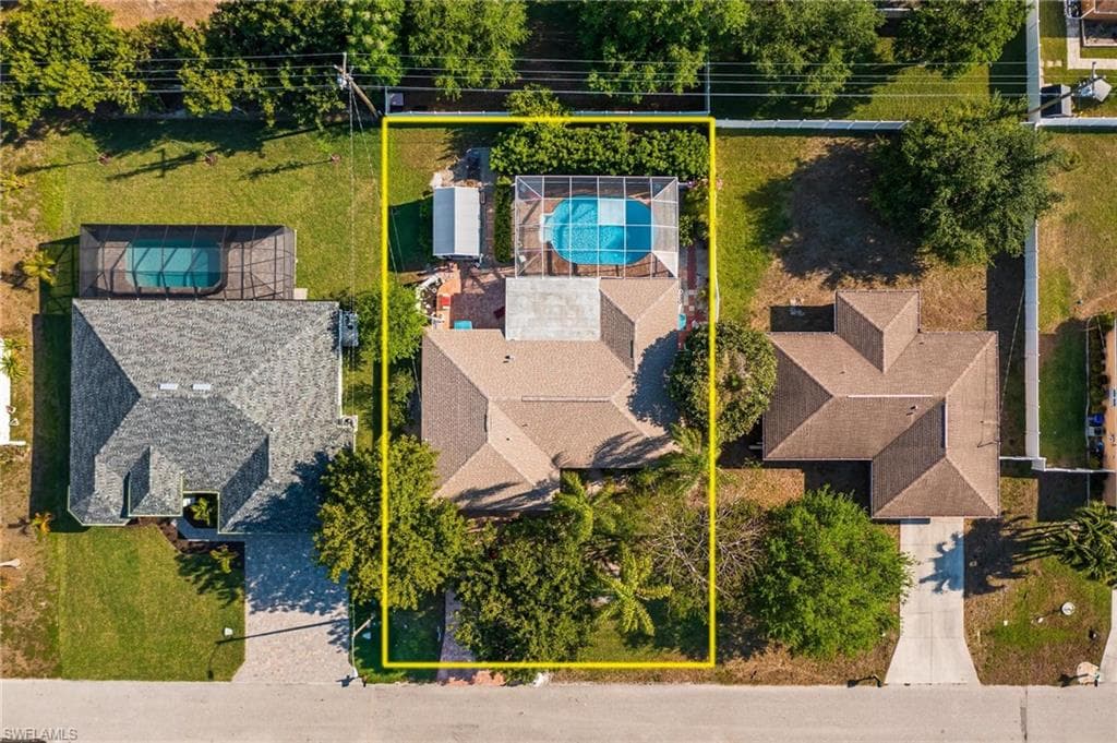 138 SE 30th ST CAPE CORAL, FL 33904