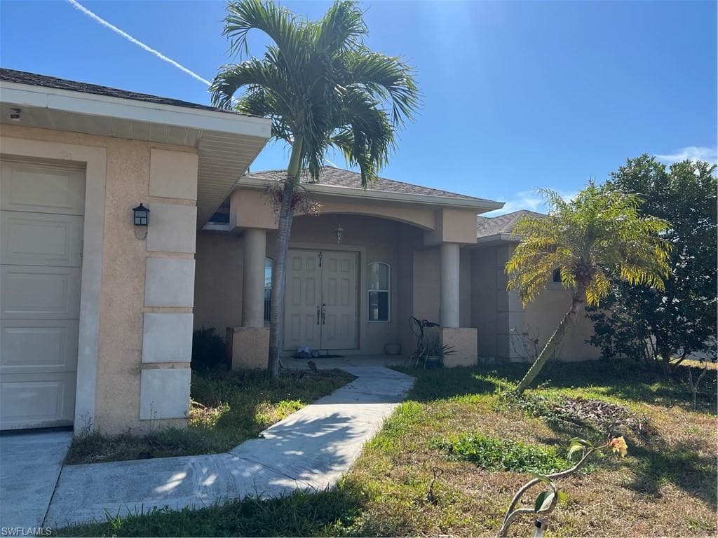 2921 SW 16th PL CAPE CORAL, FL 33914