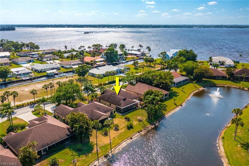 15472 Admiralty CIR 1 NORTH FORT MYERS, FL 33917
