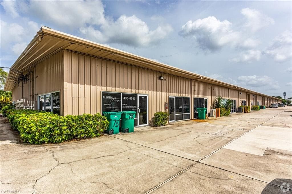 3573 Enterprise AVE 73 NAPLES, FL 34104