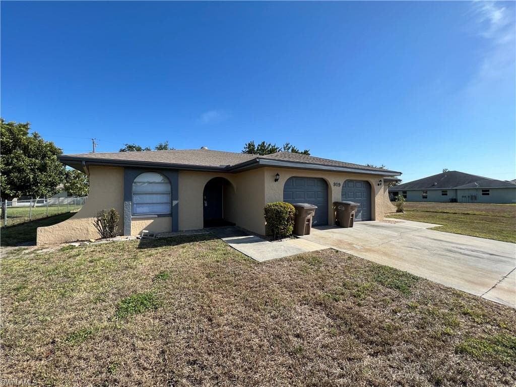 919 SE 14th ST A-B CAPE CORAL, FL 33990