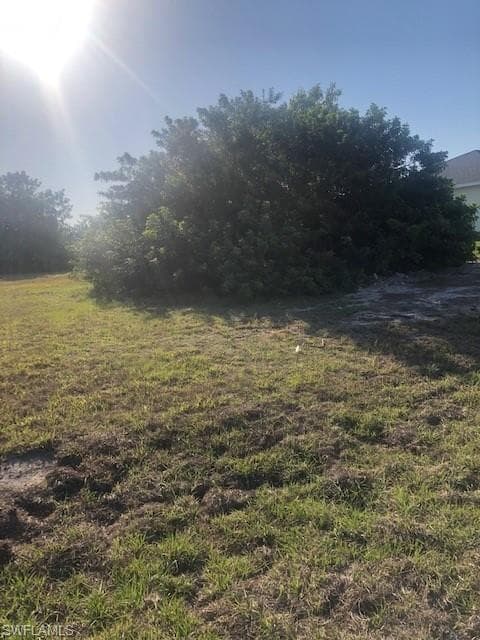 1621 NW 9th AVE CAPE CORAL, FL 33993
