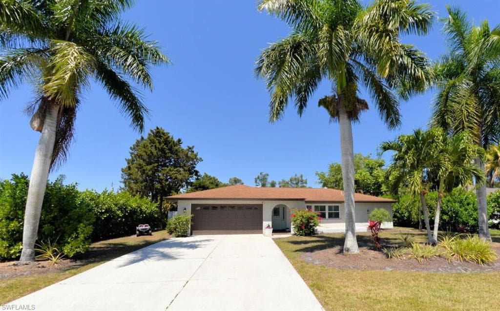 15586 Copra LN FORT MYERS, FL 33908