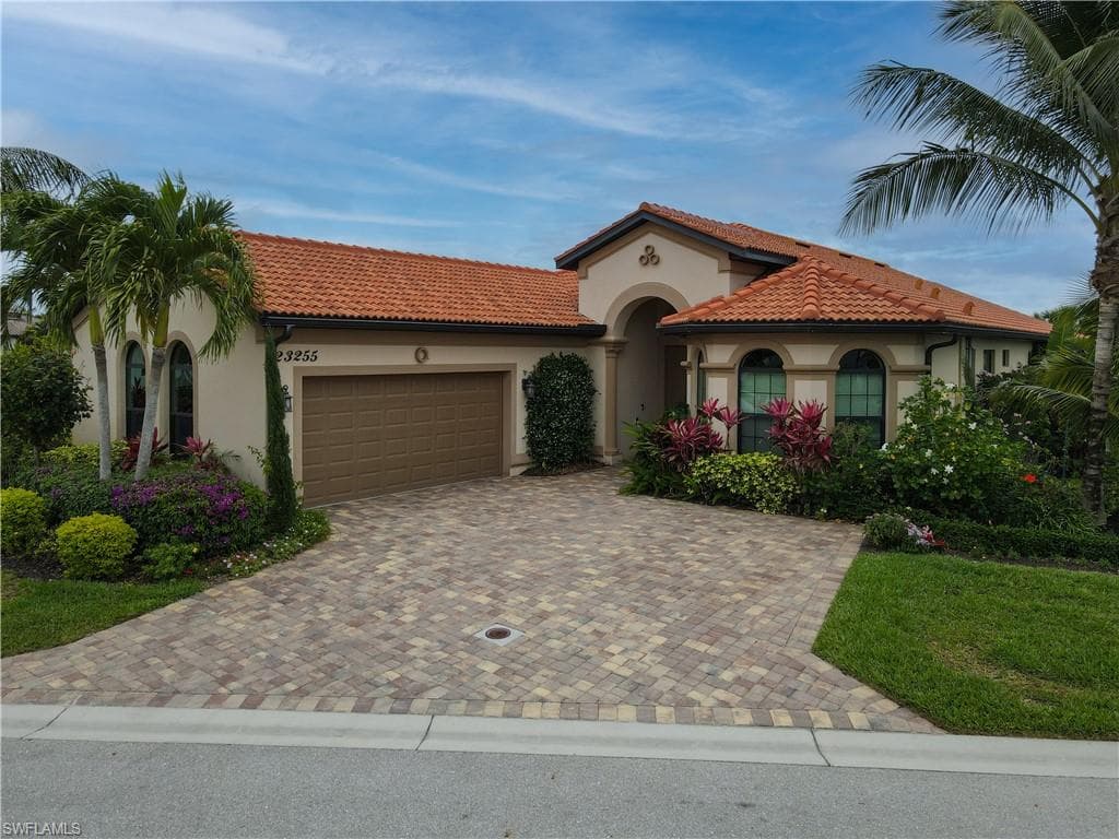 23255 Sanabria LOOP BONITA SPRINGS, FL 34135