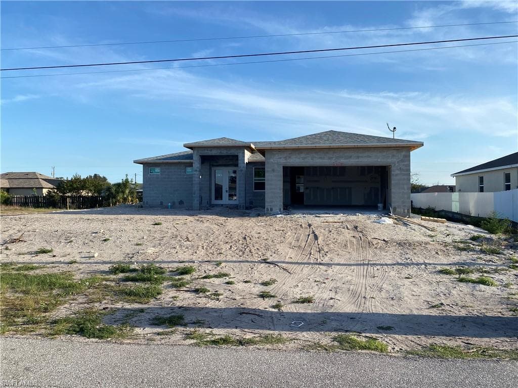 326 NE 20th TER CAPE CORAL, FL 33909