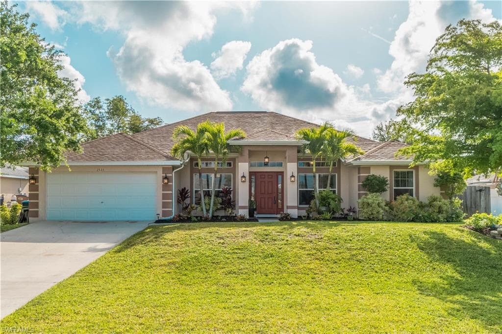 2523 SW 23rd AVE CAPE CORAL, FL 33914