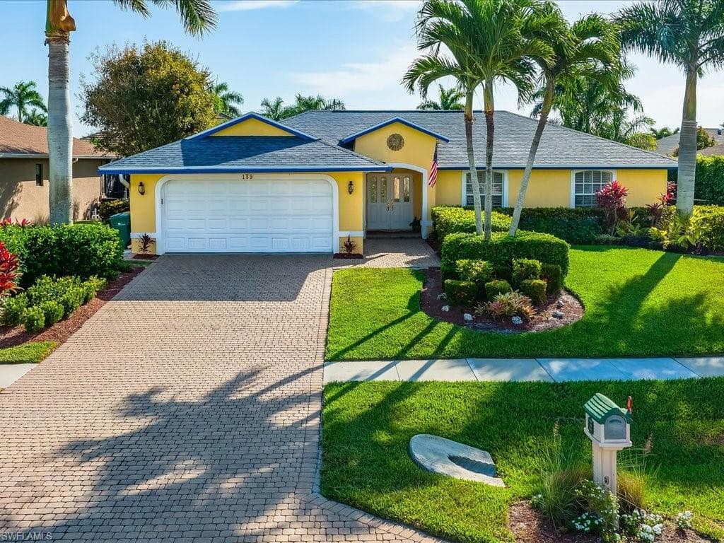 139 Balfour DR MARCO ISLAND, FL 34145