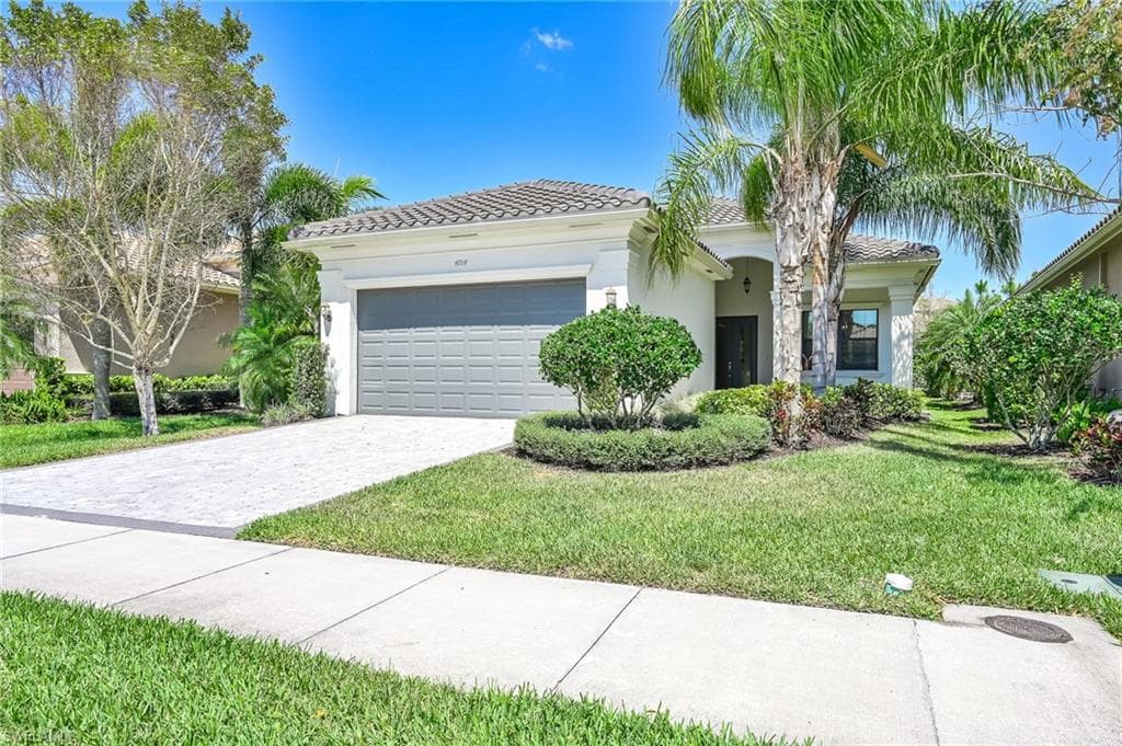 4184 Siderno CT NAPLES, FL 34119