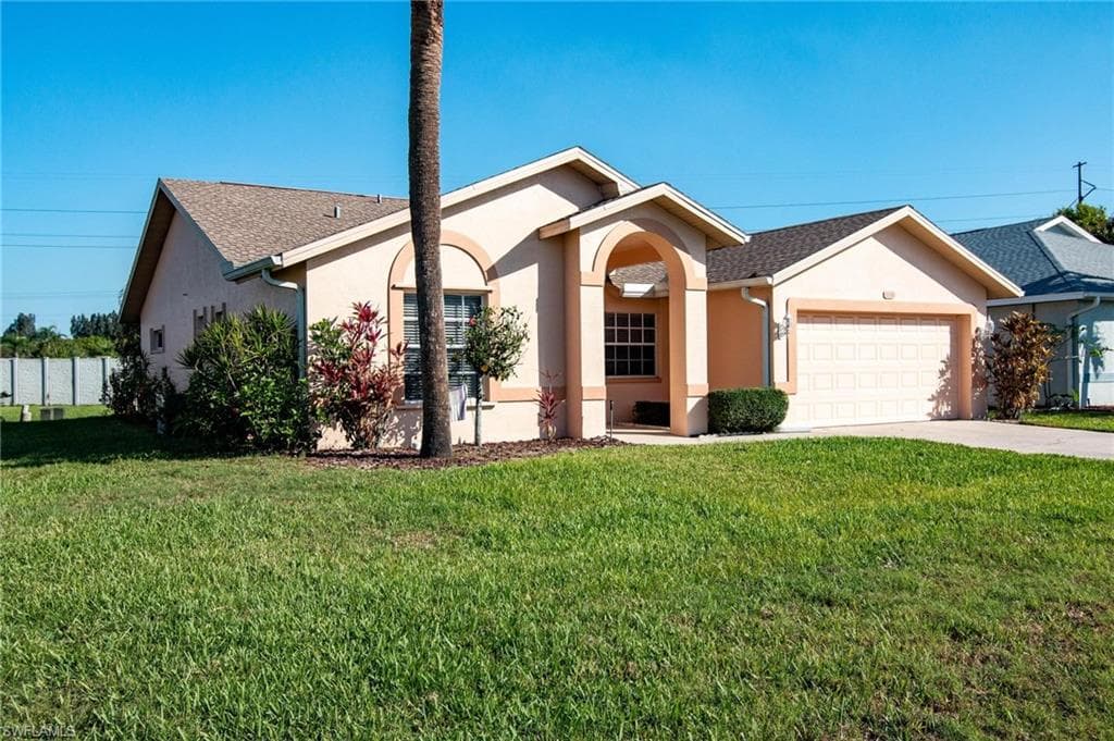 3531 Gloxinia DR NORTH FORT MYERS, FL 33917