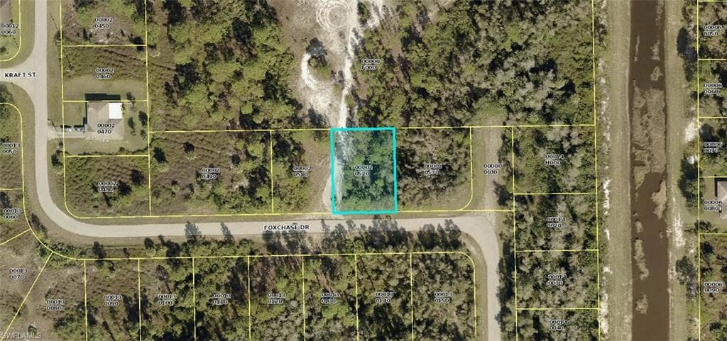 669 Foxchase DR LEHIGH ACRES, FL 33974