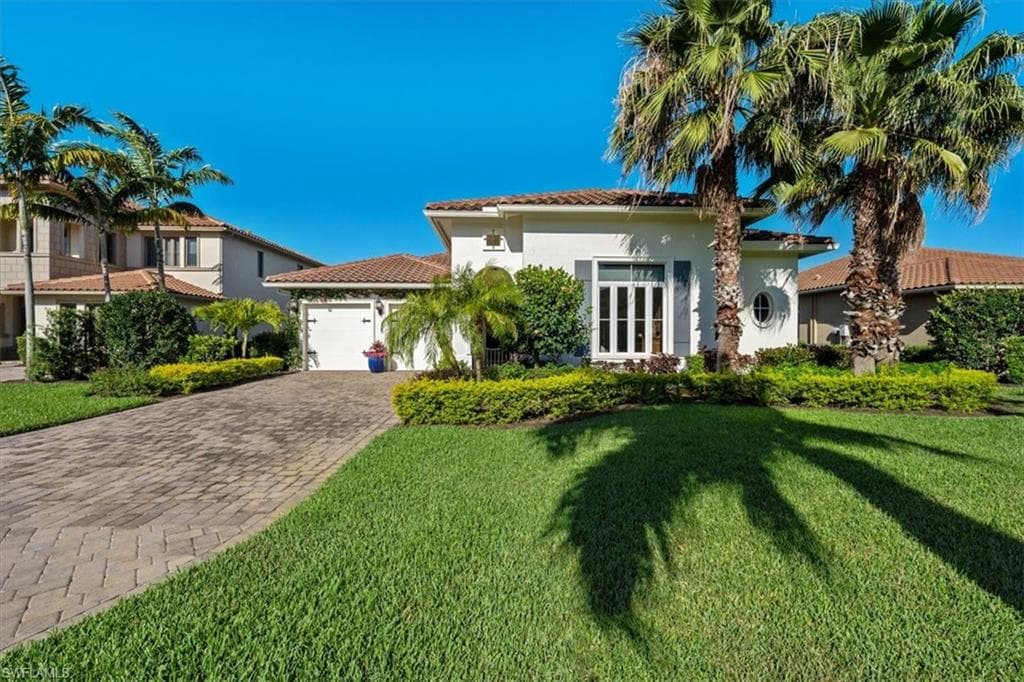 2147 Torino WAY NAPLES, FL 34105