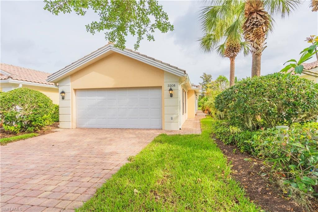 3308 Cayman LN NAPLES, FL 34119
